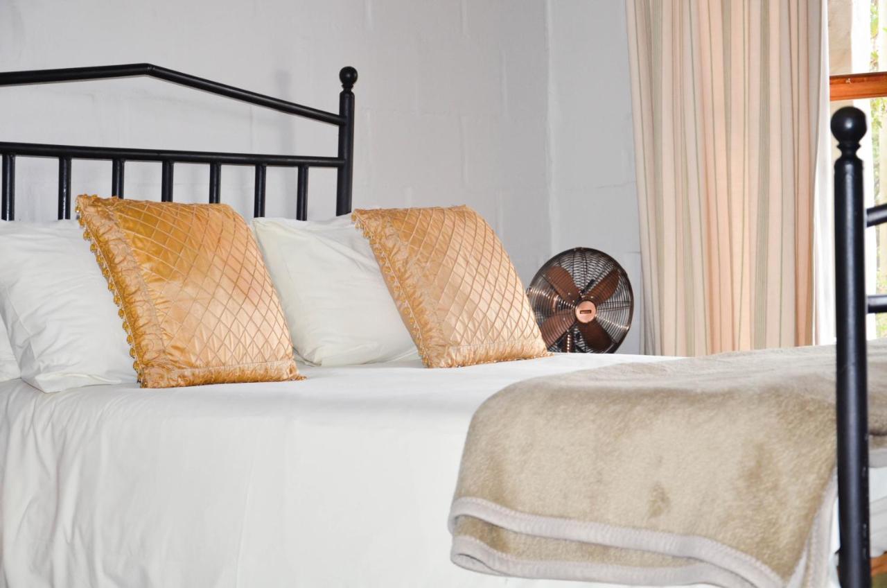 لانجيبان The Stables Accommodation المظهر الخارجي الصورة